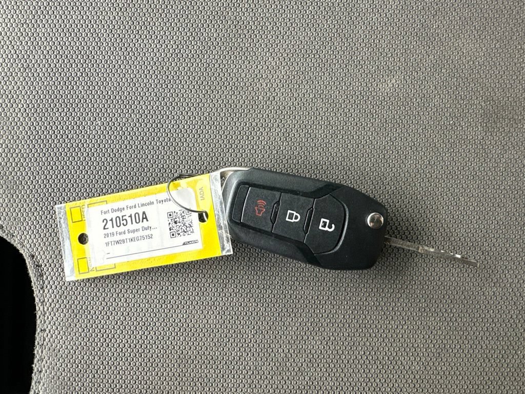 Used 2019 Ford F250 XLT w/ XLT Value Package AWD/4WD image 50