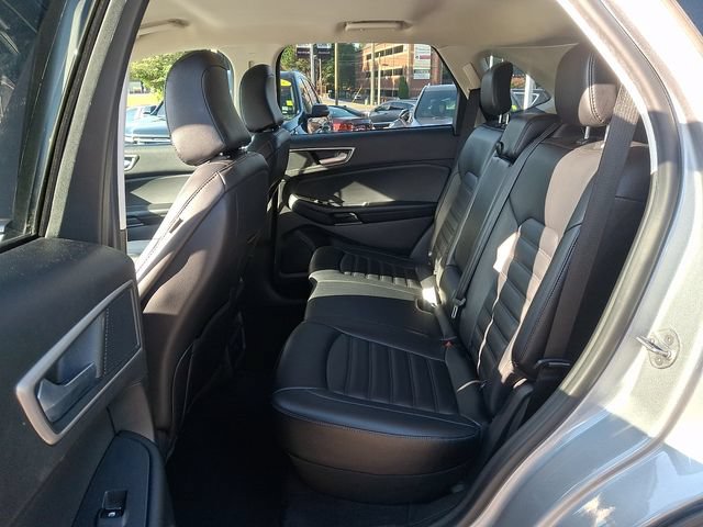 Used 2024 Ford Edge SEL AWD/4WD image 10