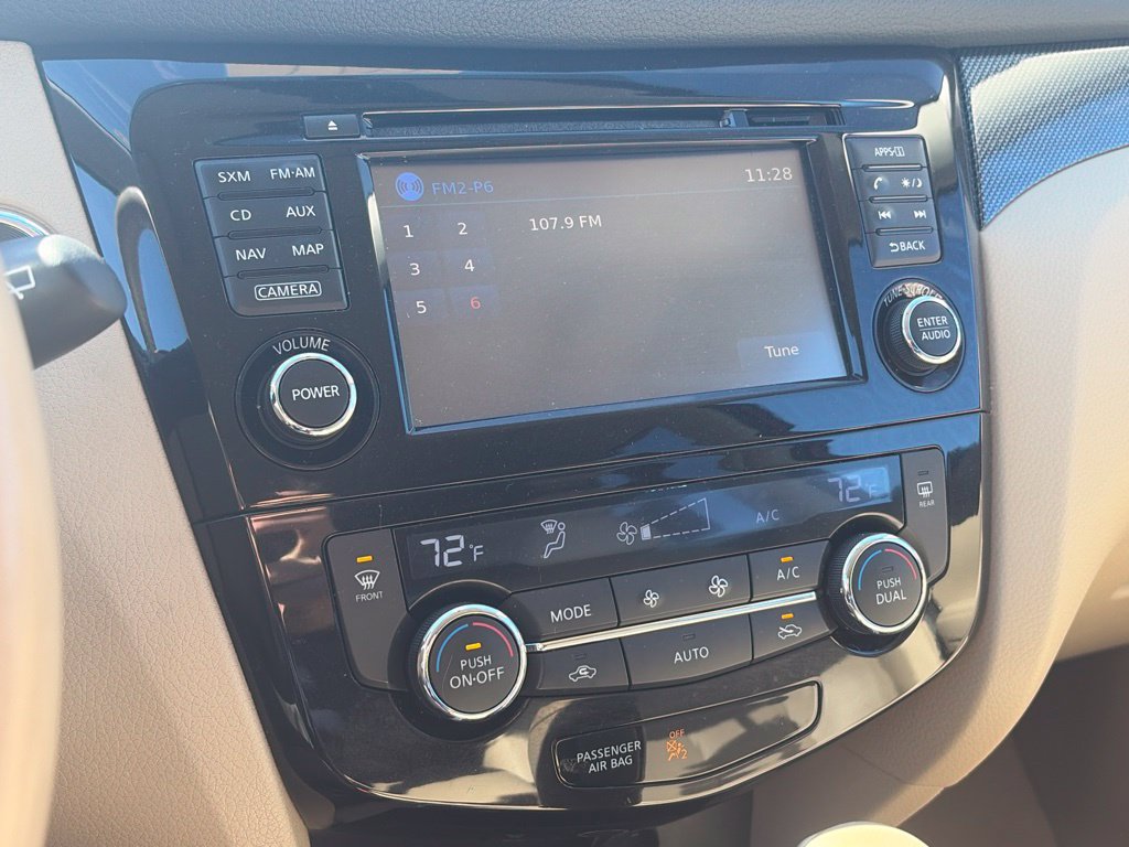 Used 2015 Nissan Rogue SL w/ SL Premium Package AWD/4WD image 21