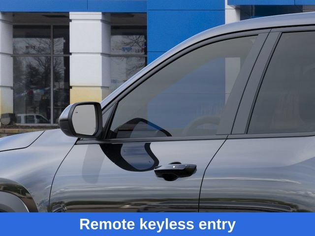New 2027 Chevrolet Equinox LT w/ LPO, Floor Liner Package FWD image 13