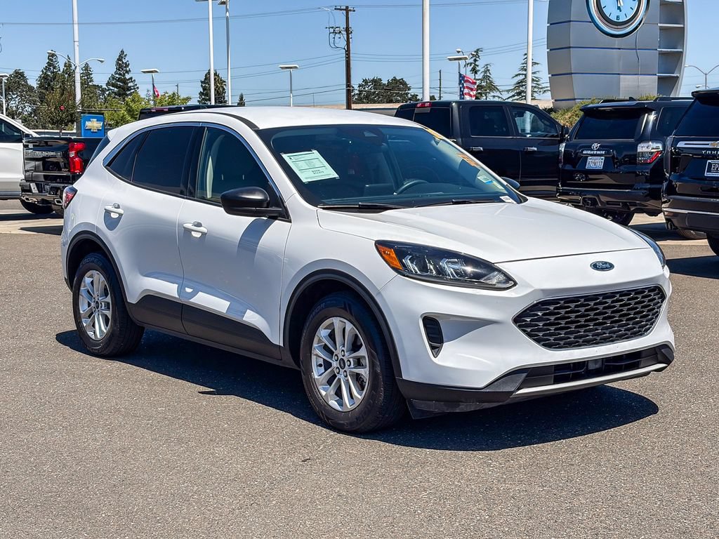 Used 2020 Ford Escape SE FWD image 5