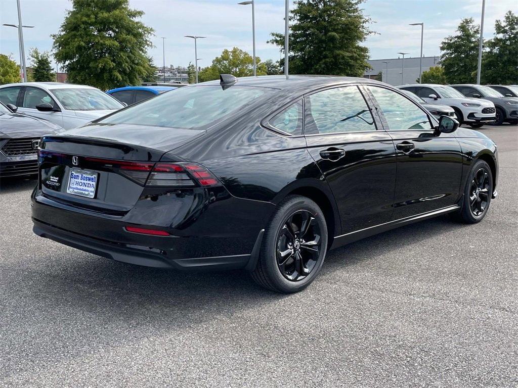 New 2025 Honda Accord SE image 3