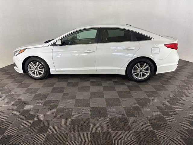 Used 2016 Hyundai Sonata SE FWD image 8