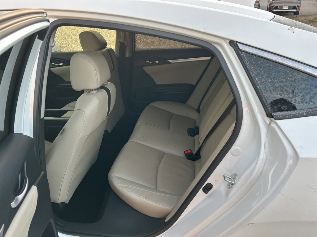 Used 2018 Honda Civic Touring image 12