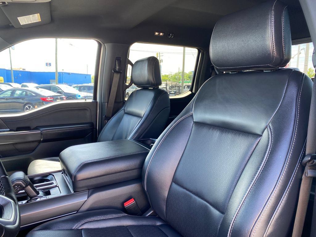 Used 2025 Ford F150 Lariat AWD/4WD image 10