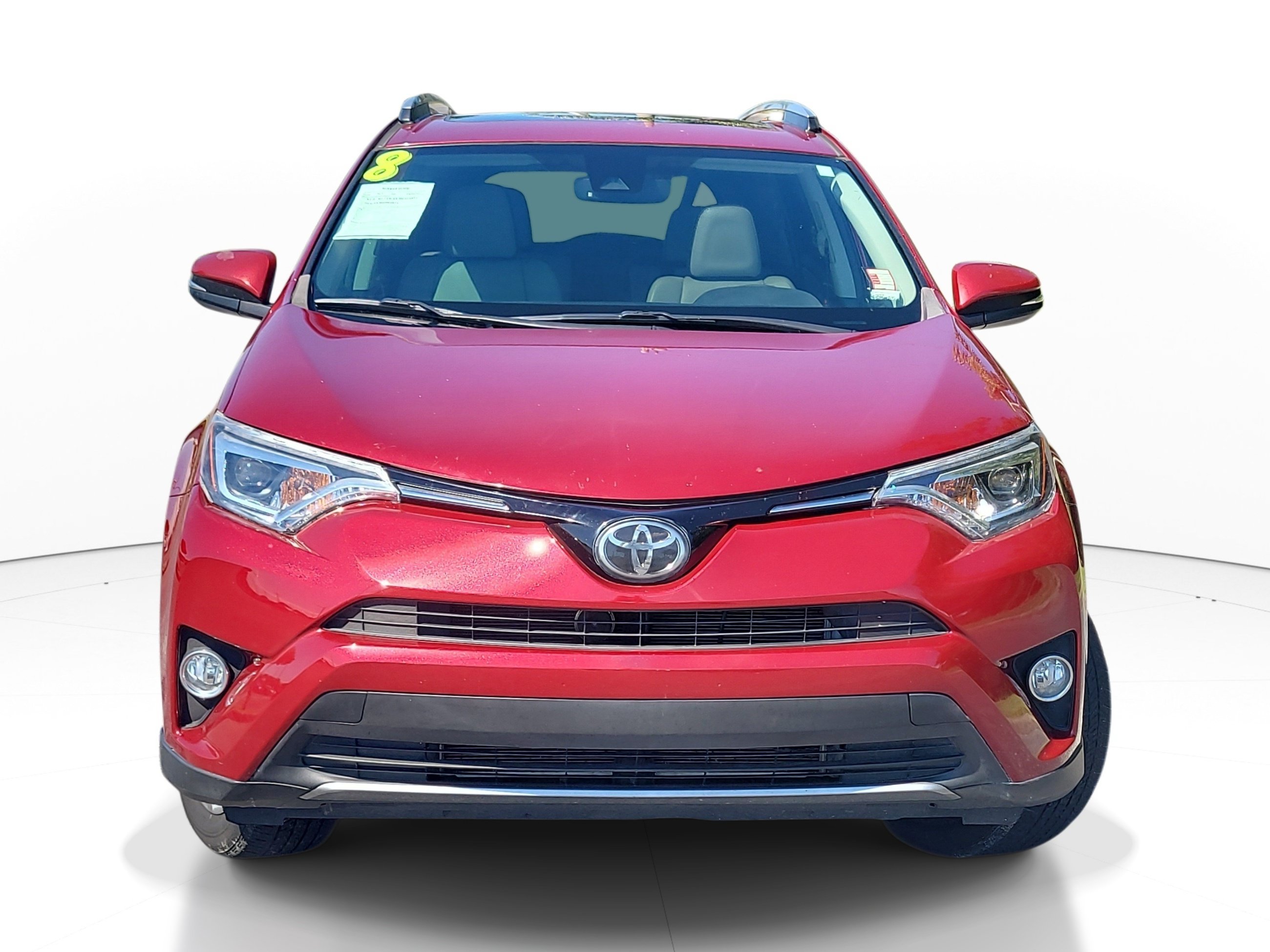 Used 2018 Toyota RAV4 Limited FWD image 2