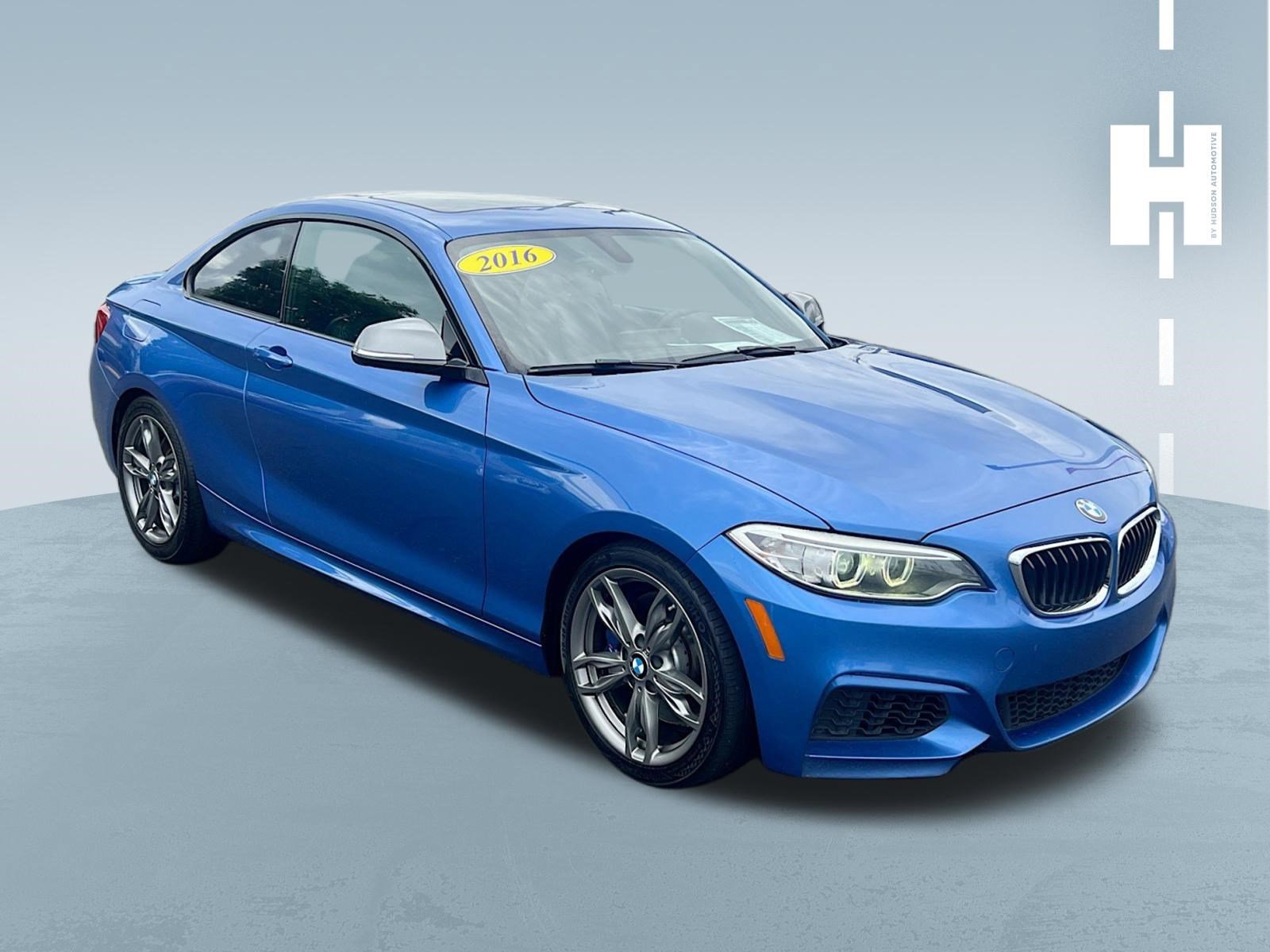 Used 2016 BMW M235i Coupe RWD image 1