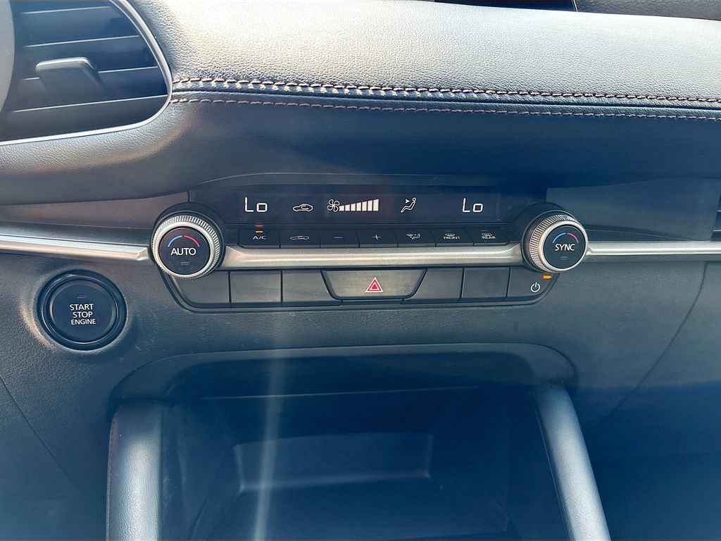 Certified 2025 MAZDA MAZDA3 s FWD image 16