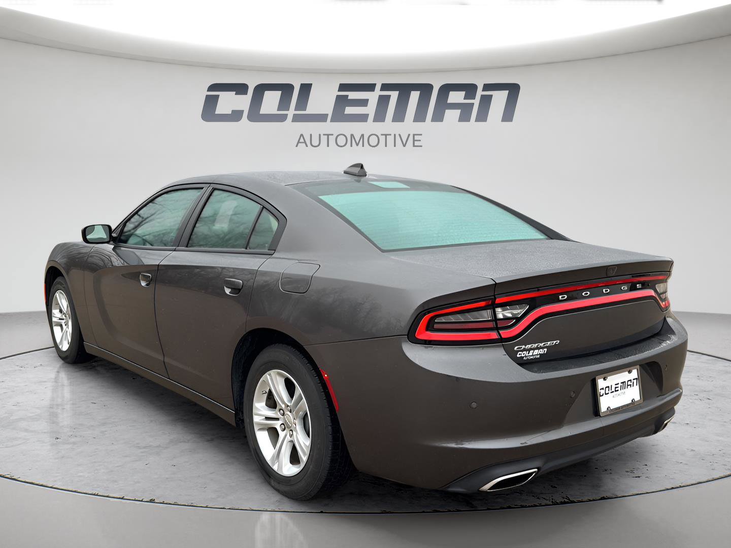 Used 2023 Dodge Charger SXT image 3