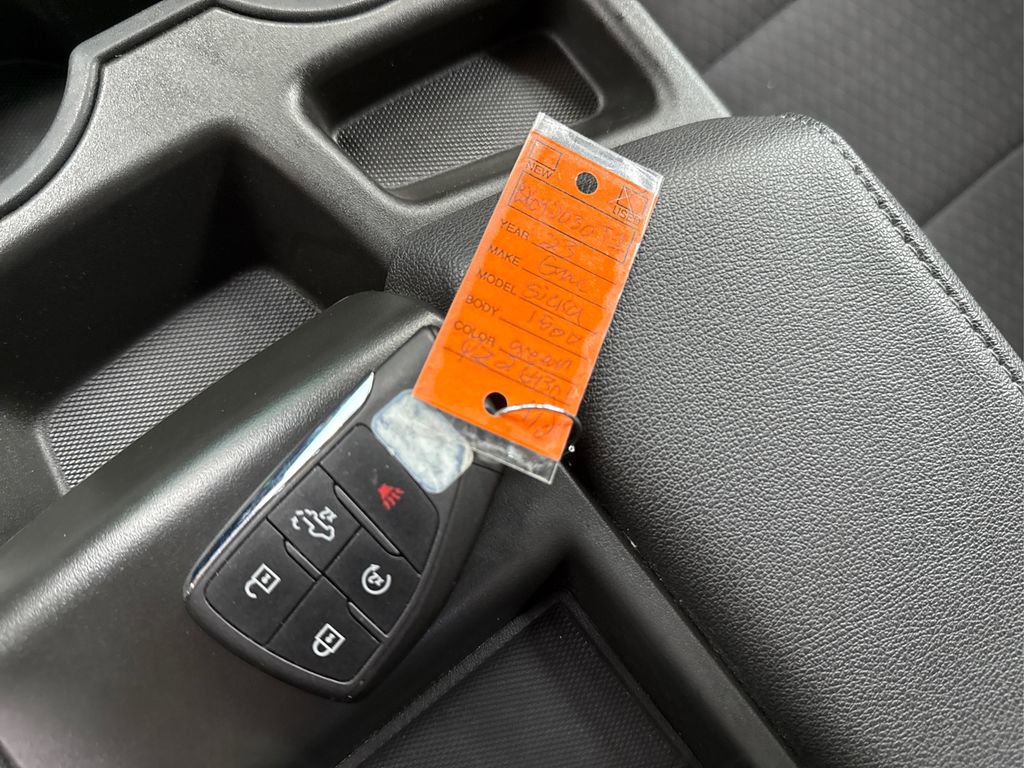 Used 2023 GMC Sierra 1500 Elevation image 40