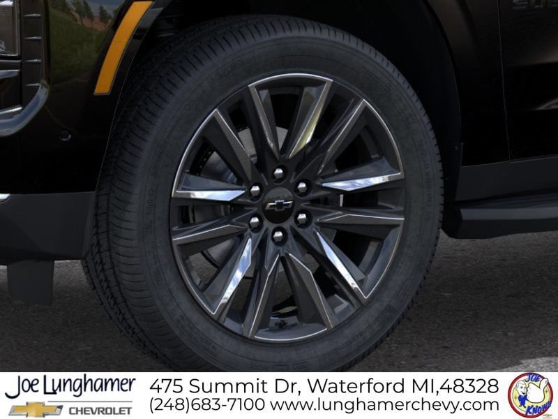 New 2026 Chevrolet Suburban LS w/ LS Custom Edition AWD/4WD image 9