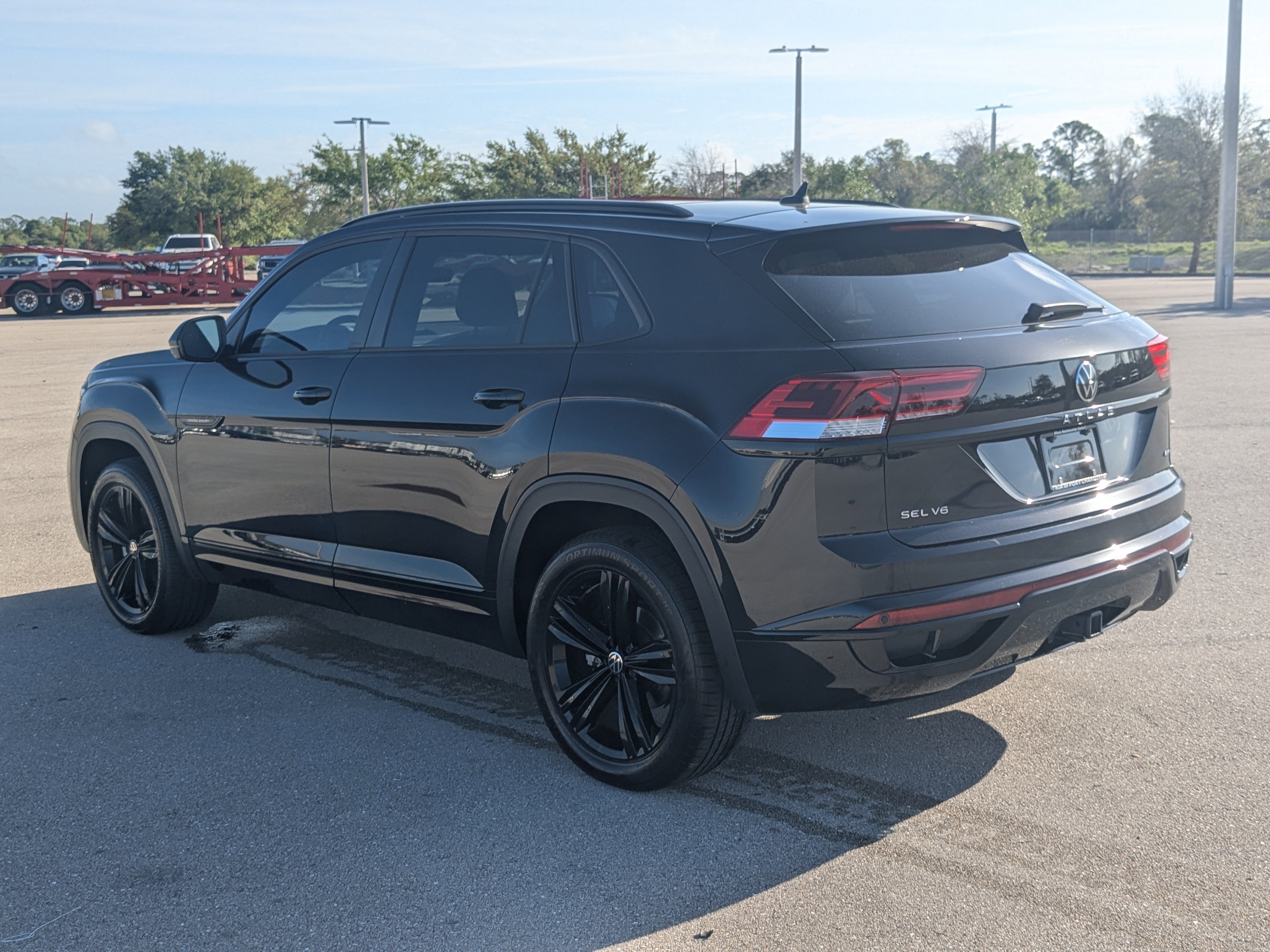 Used 2023 Volkswagen Atlas Cross Sport SEL image 7