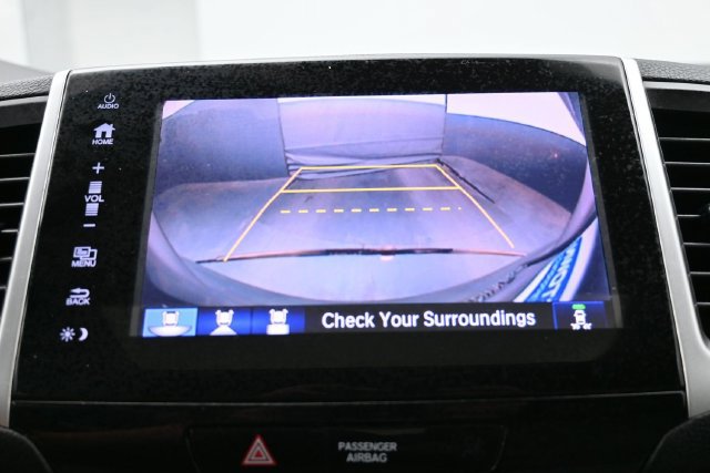 Used 2018 Honda Pilot Elite image 36