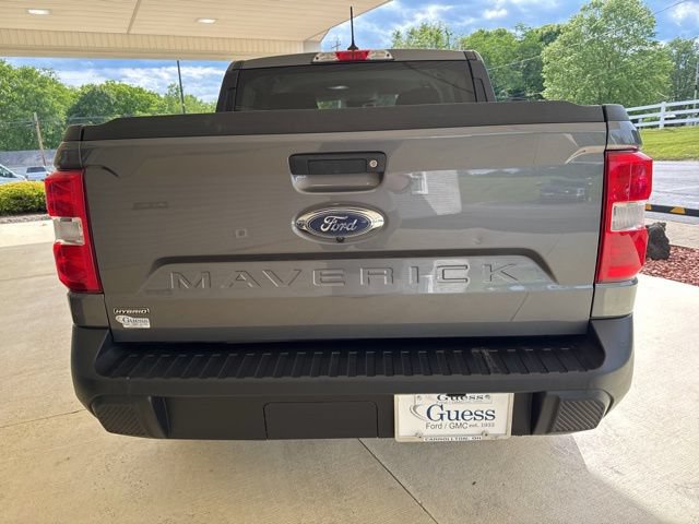 Used 2023 Ford Maverick XL FWD image 8