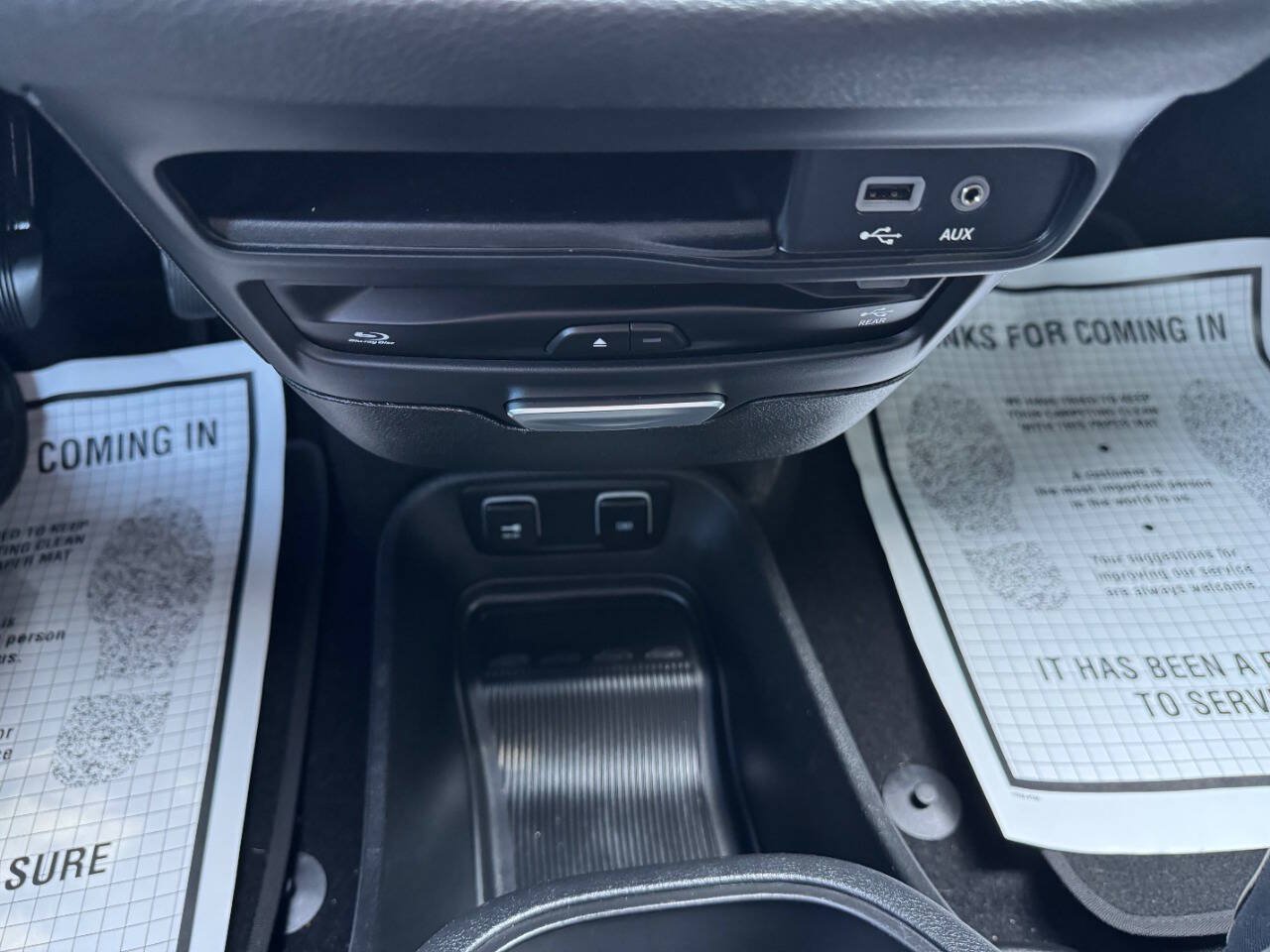 Used 2019 Chrysler Pacifica Limited w/ Advanced Safetytec Group FWD image 56