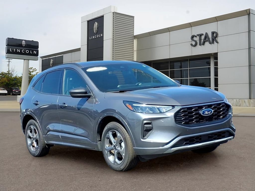 Used 2024 Ford Escape ST-Line w/ Tech Pack #1