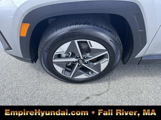 Used 2025 Hyundai Tucson SEL AWD/4WD image 13