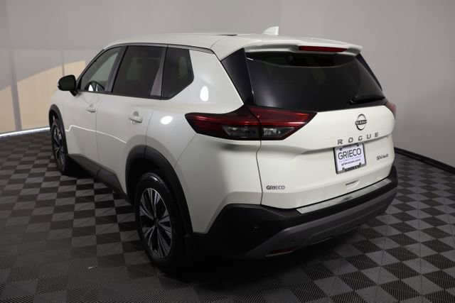 Used 2023 Nissan Rogue SV image 6