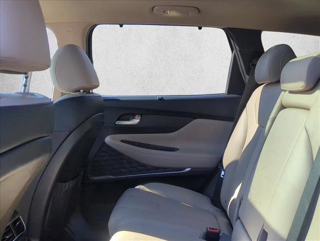 Used 2023 Hyundai Santa Fe SEL Premium image 17