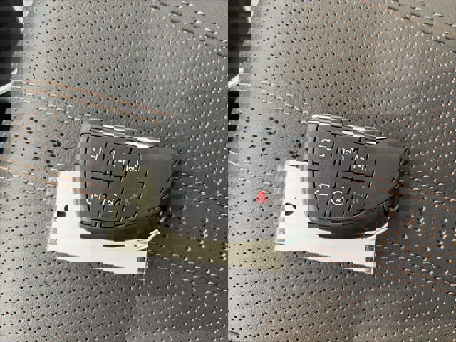 New 2026 Chevrolet Suburban High Country image 27