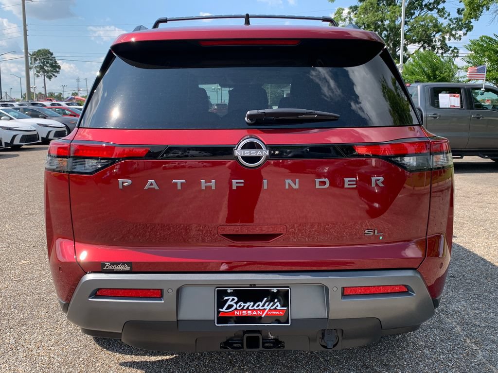 New 2026 Nissan Pathfinder SL w/ SL Premium Package FWD image 4