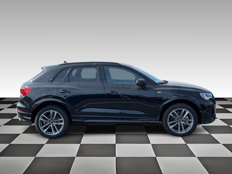 New 2025 Audi Q3 2.0T Premium image 2