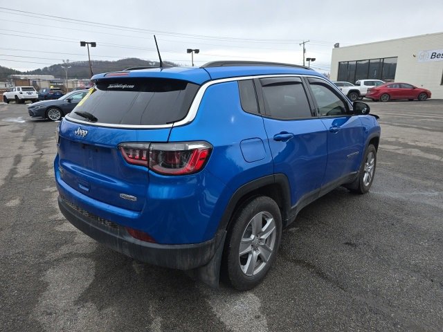 Used 2022 Jeep Compass Latitude image 6