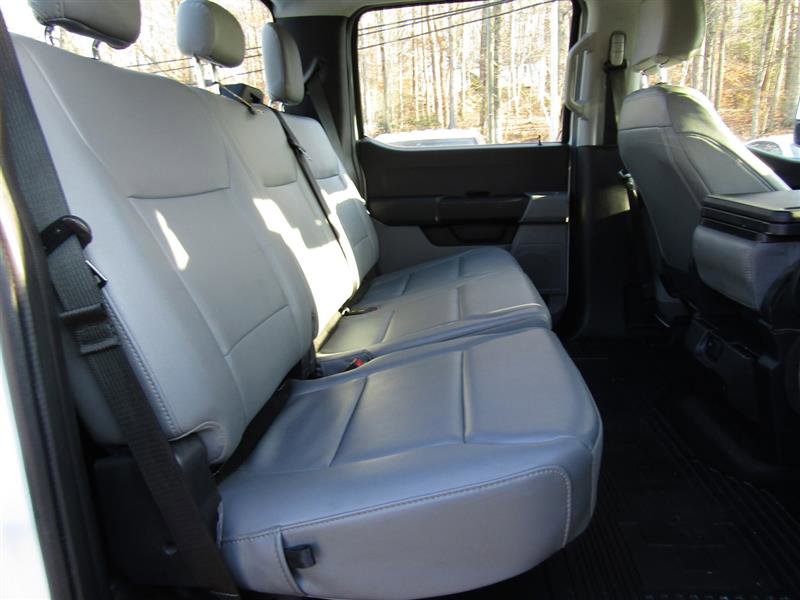 Used 2023 Ford F250 XL w/ Snow Plow Prep Package image 39