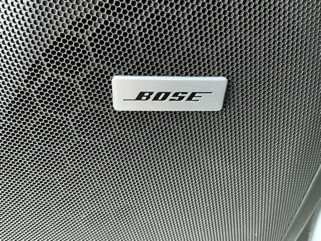 Used 2024 Chevrolet Tahoe High Country w/ Advanced Technology Package image 35