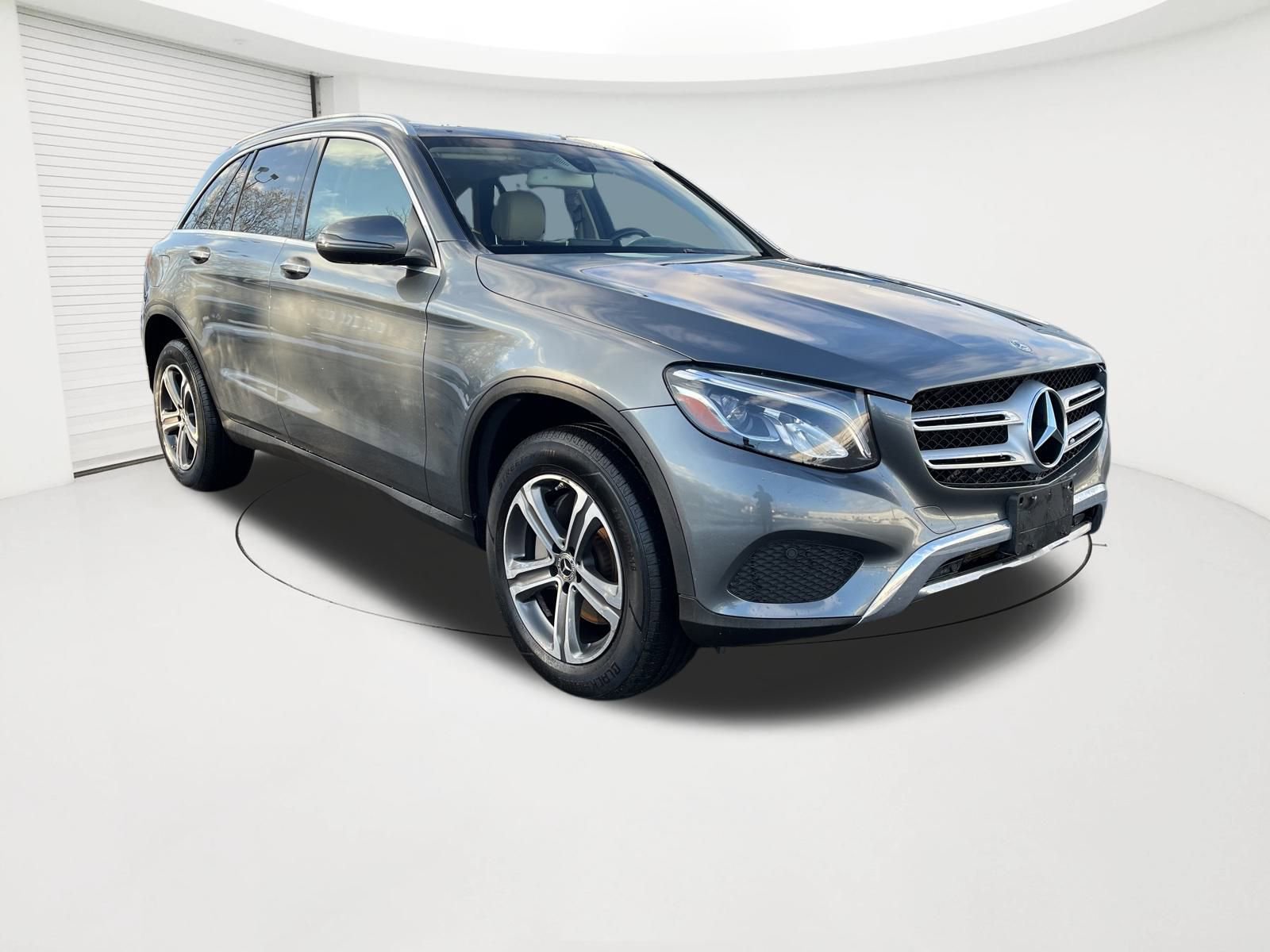 Used 2019 Mercedes-Benz GLC 300 4MATIC image 7