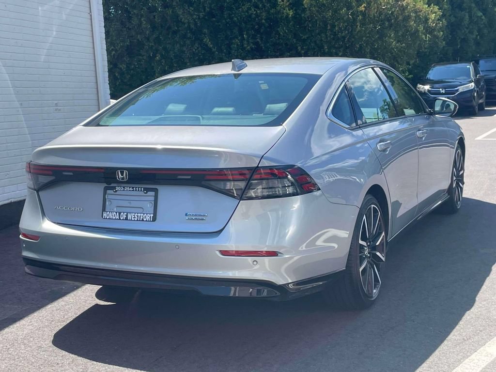 Certified 2023 Honda Accord Touring image 4