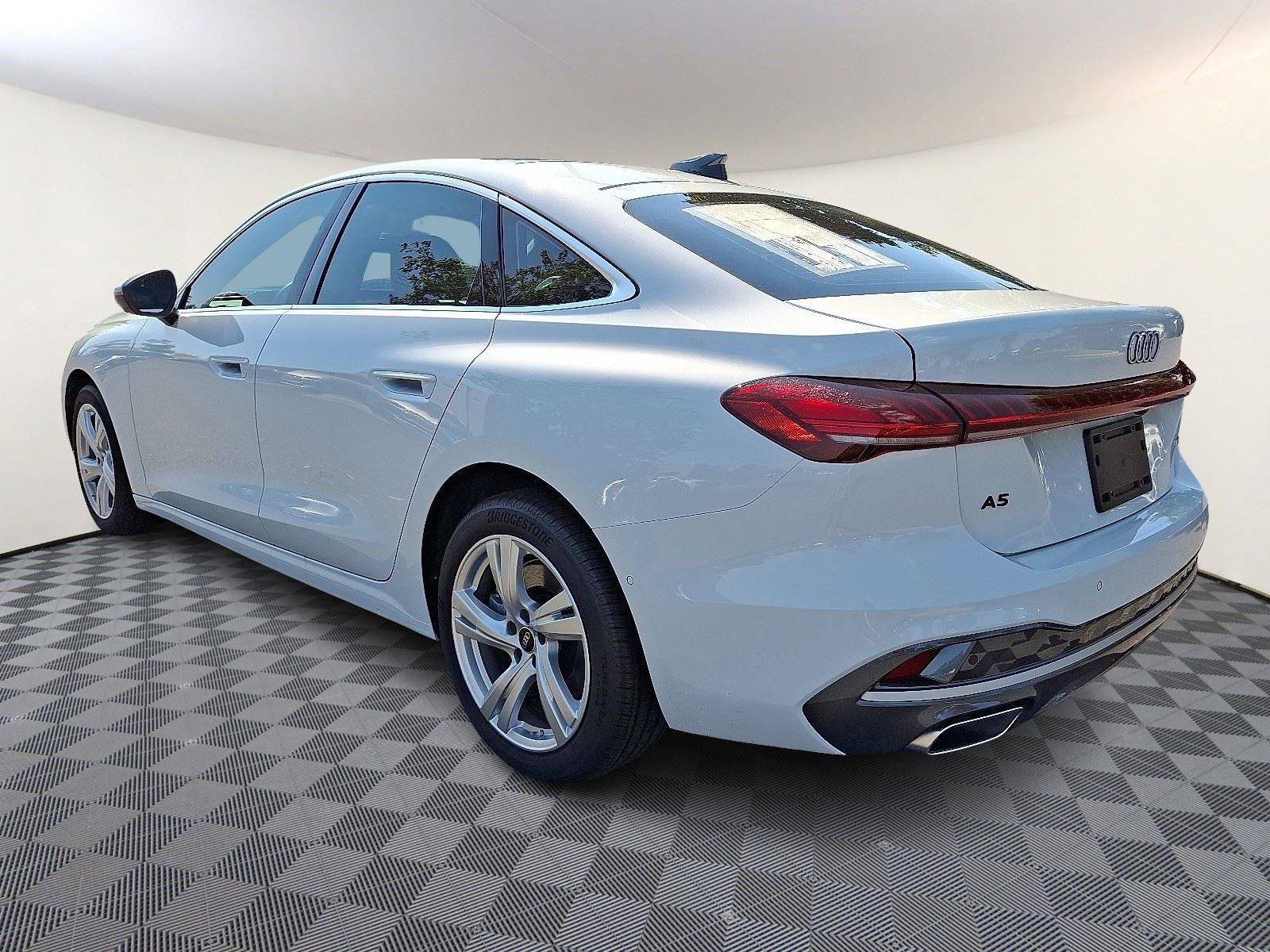 New 2025 Audi A5 2.0T Premium image 4
