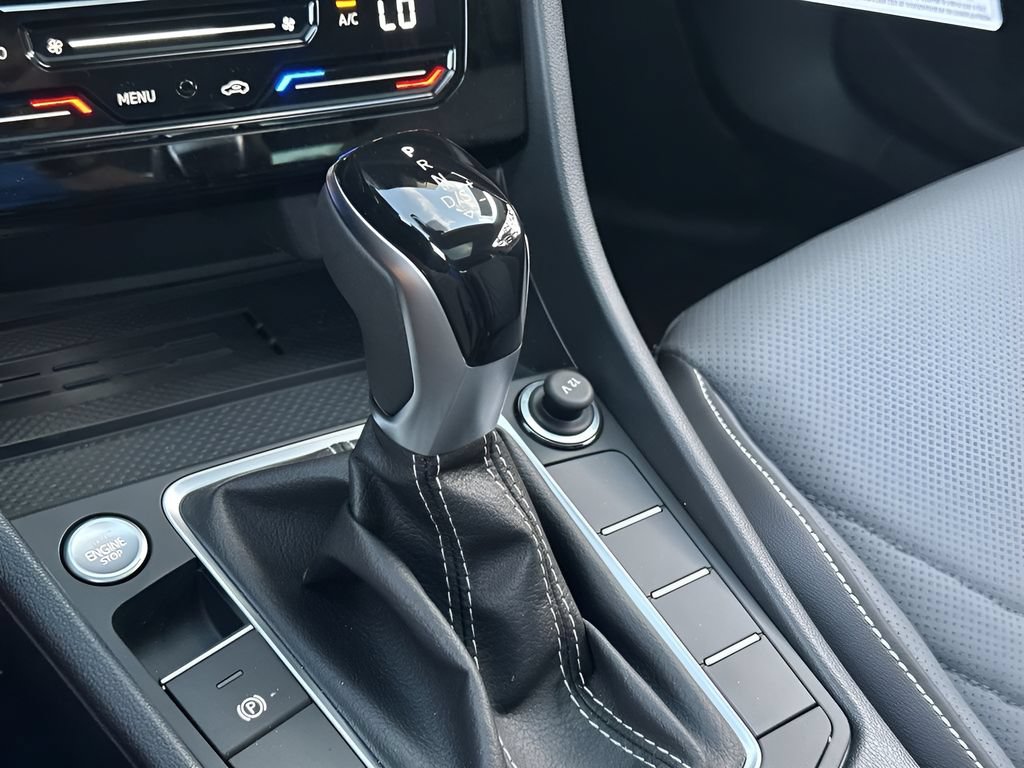 New 2026 Volkswagen Jetta SEL FWD image 20