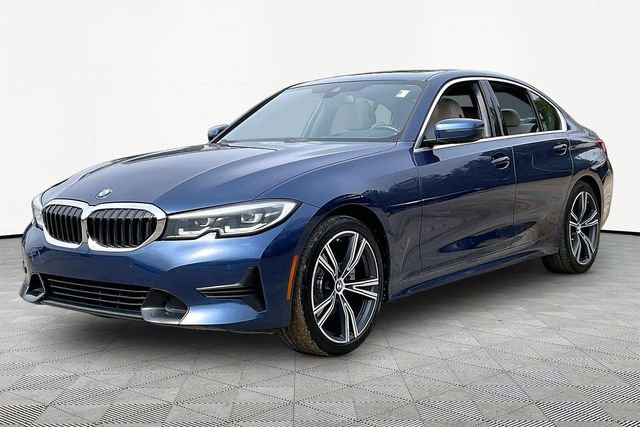Used 2021 BMW 330i xDrive Sedan w/ Premium Package image 3