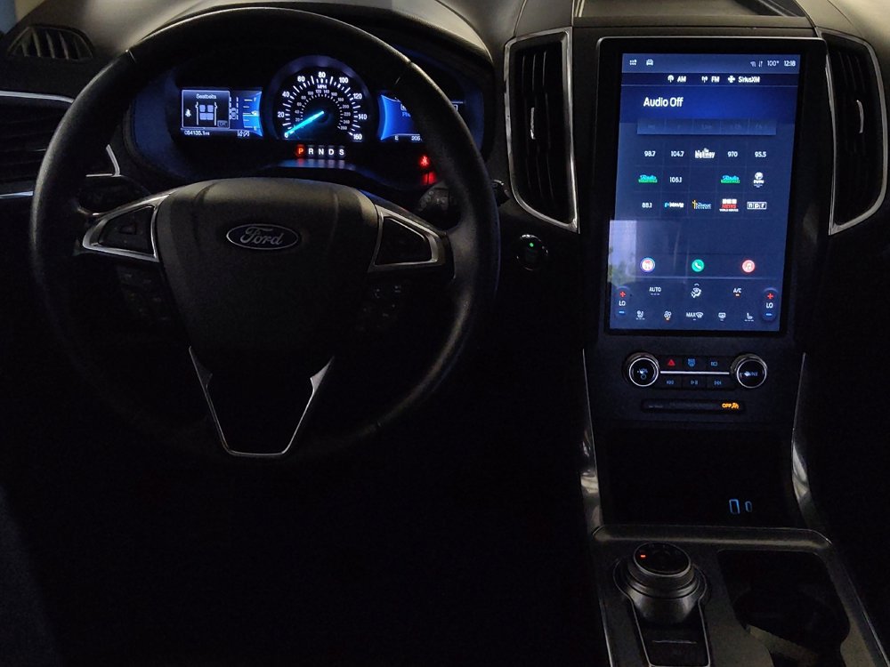 Used 2024 Ford Edge Titanium image 22