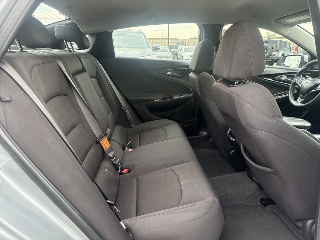 Used 2023 Chevrolet Malibu LT image 25
