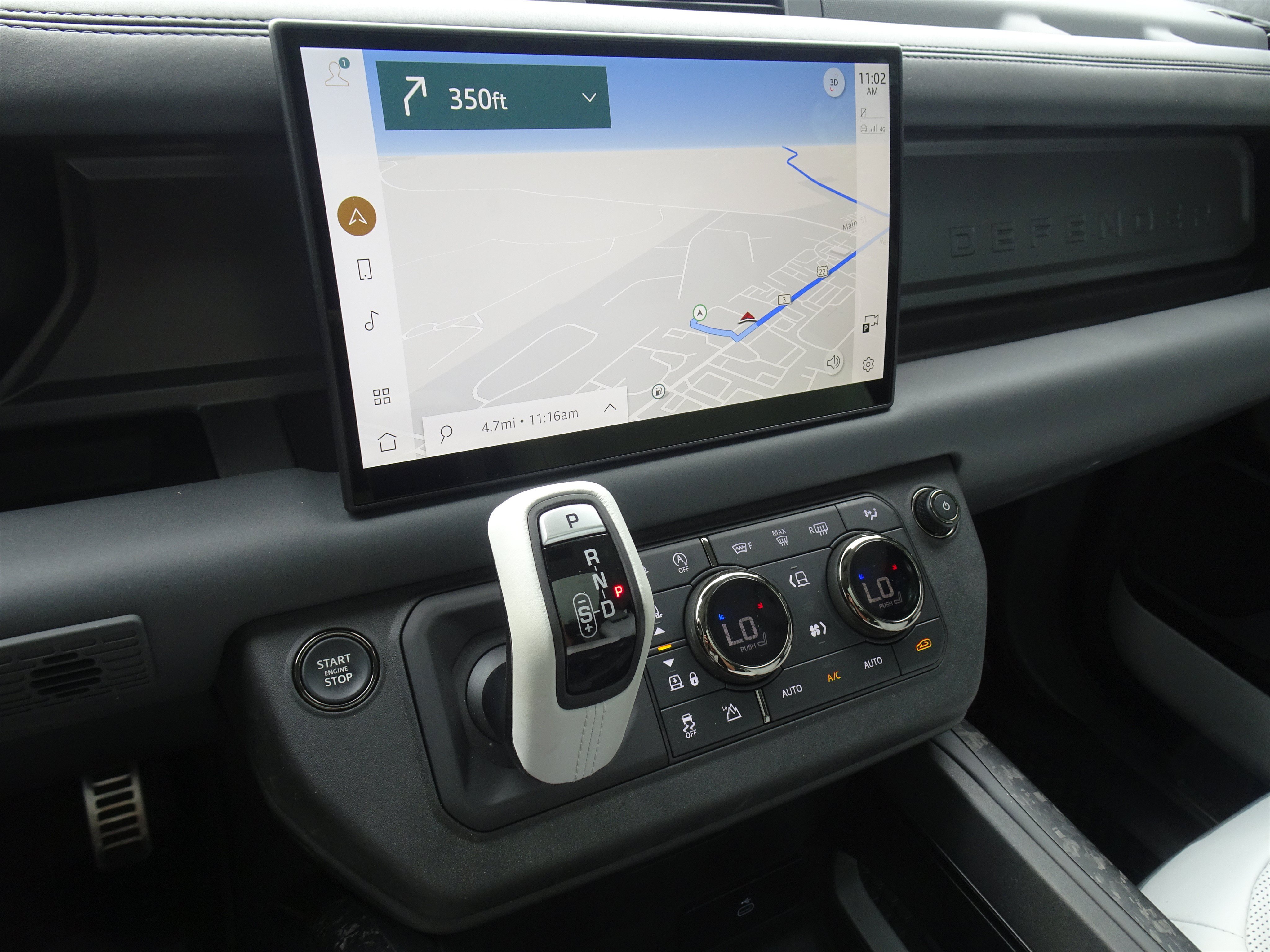 Used 2025 Land Rover Defender 110 AWD/4WD image 10