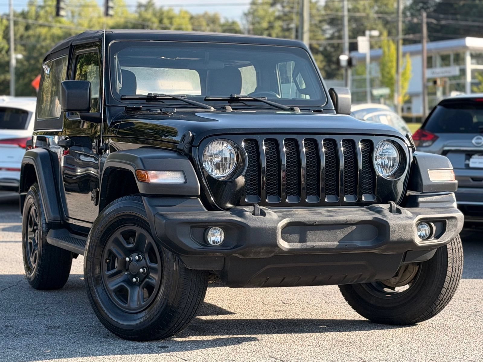 Used 2019 Jeep Wrangler Sport AWD/4WD image 7