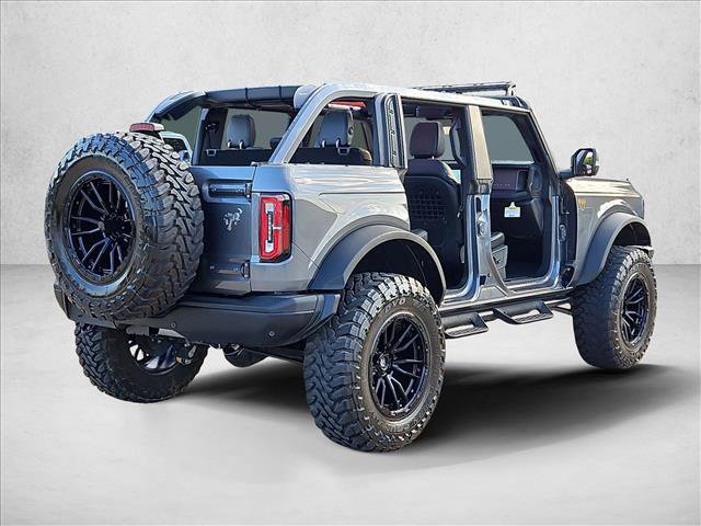 Used 2025 Ford Bronco Badlands AWD/4WD image 5