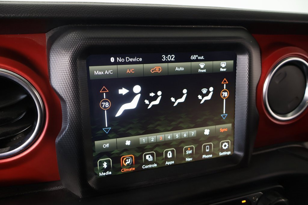 Used 2023 Jeep Wrangler Rubicon image 5