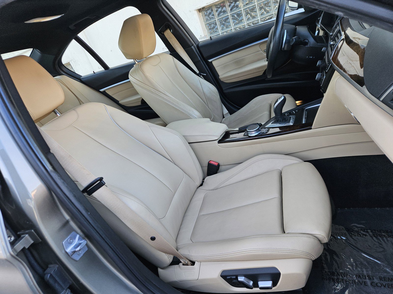 Used 2018 BMW 330i xDrive Sedan w/ Premium Package AWD/4WD image 14