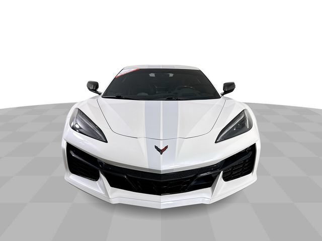 Used 2023 Chevrolet Corvette Z06 RWD image 3
