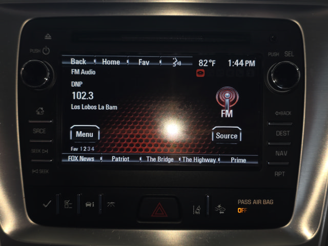 Used 2017 GMC Acadia Limited SLT AWD/4WD image 18