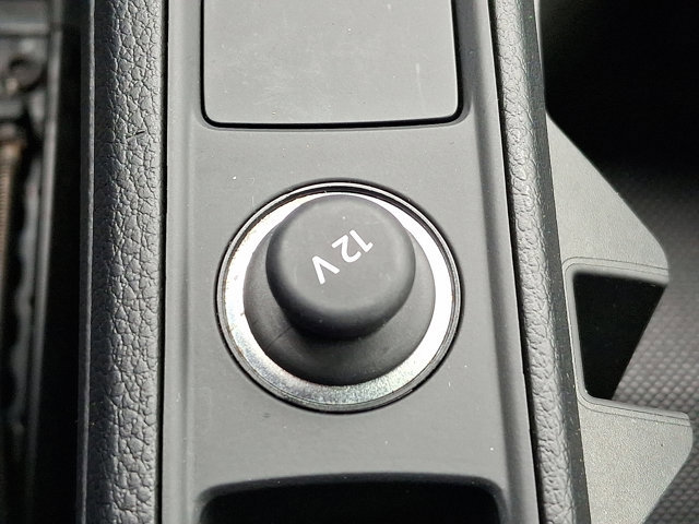 Used 2025 Audi Q3 2.0T Premium image 25