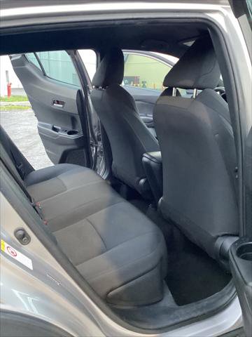 Used 2019 Toyota C-HR LE image 21