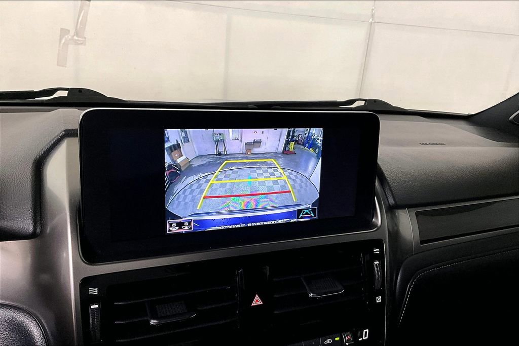 Used 2022 Lexus GX 460 image 21