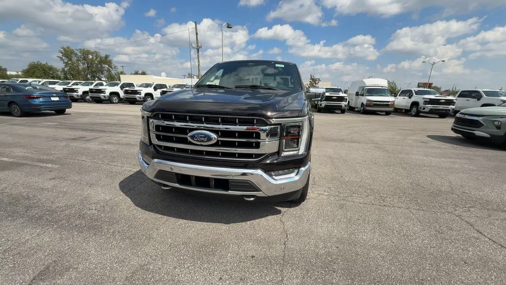 Used 2021 Ford F150 Lariat w/ Equipment Group 502A High AWD/4WD image 3