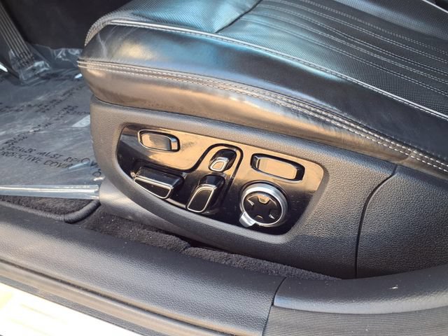 Used 2018 Genesis G90 5.0 Ultimate RWD image 19