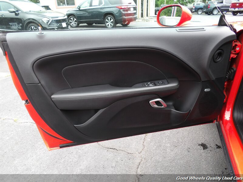 Used 2018 Dodge Challenger SXT Plus RWD image 23