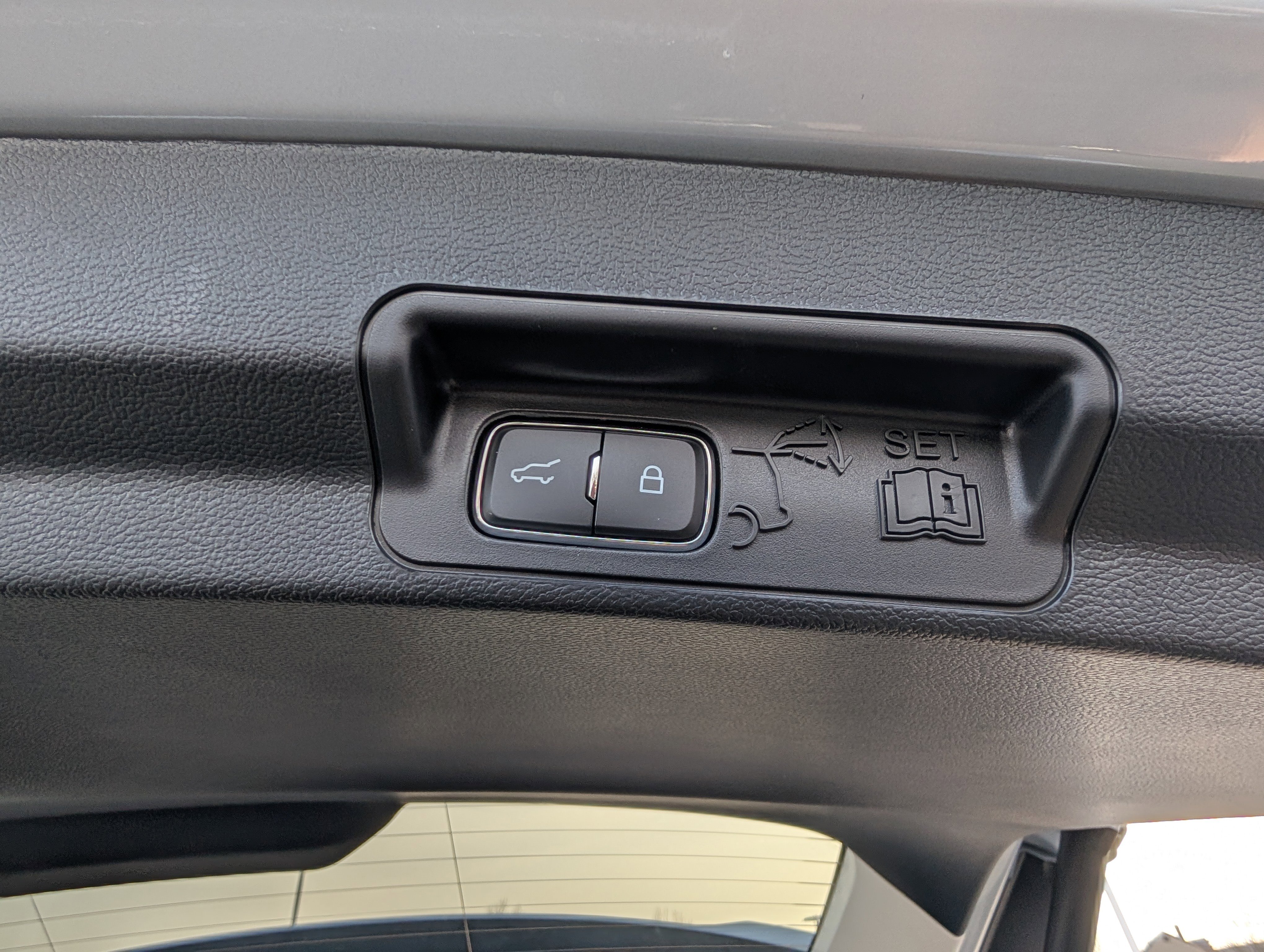 New 2026 Ford Explorer Active image 9